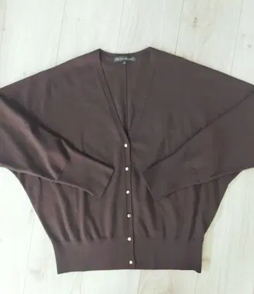 23구 브라운 긴팔 가디건 사이즈 38