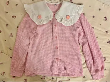 프릴 카라 부착 꽃 장식 가디건