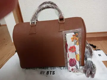 BTS V 숄더 & 핸드백 브라운