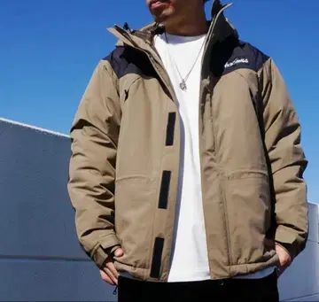 Wild things 샤모니 자켓 M 사이즈