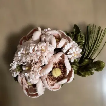 핑크하우스 꽃 모티브 코사지 핑크 계열 (보관품, 케이스 없음)