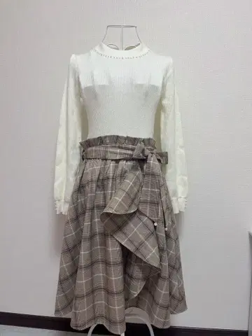 로디스포토 니트 체크 무늬 리본 스커트 원피스 브라운