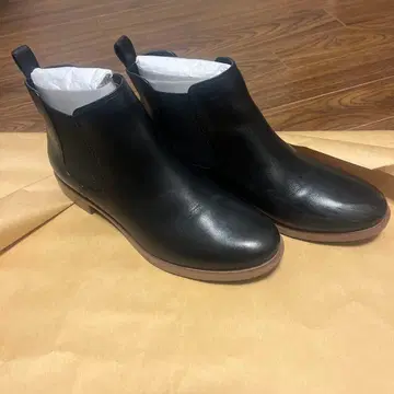 Clarks 블랙 사이드 고어 부츠