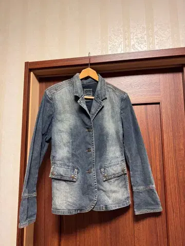 마리떼 프랑소와 저바도 데님 자켓