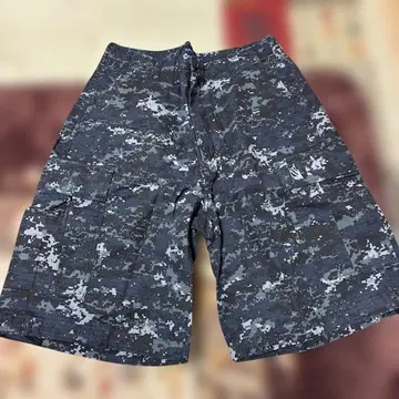 NAUTICA 노티카 카고 팬츠 디지털 카모 하프 팬츠