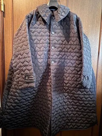 VIVIANO 하트 코트