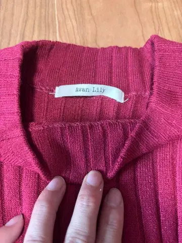 Avan Lily 와인 레드 니트 원피스 FREE