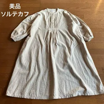 새상품급 Sorte cuff 솔테카프 밴드 카라 핀턱 면린넨 원피스