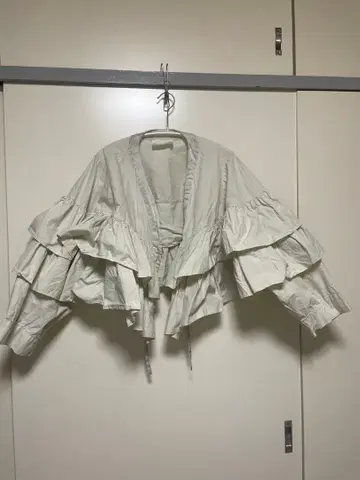 엔리카 프릴 볼레로