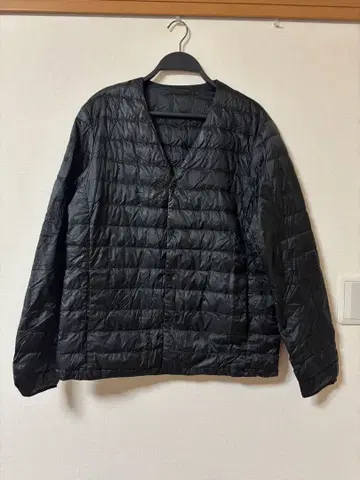 유니클로 울트라 라이트 다운 블랙 L