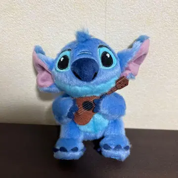 스티치 봉제 인형