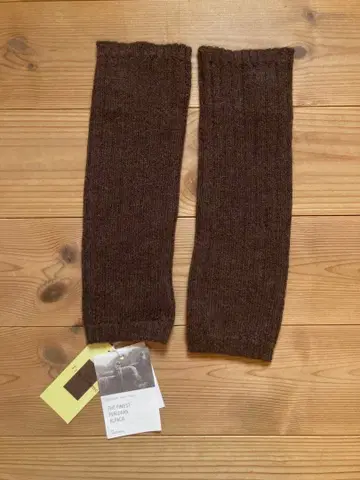 새상품 [ 알파카 100% ] POUR Tres Femme 알파카 암워머