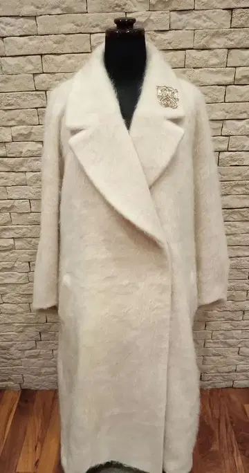 snidel 샤기 코쿤 코트 S 사이즈