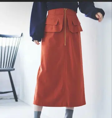 페플럼 디자인 스커트