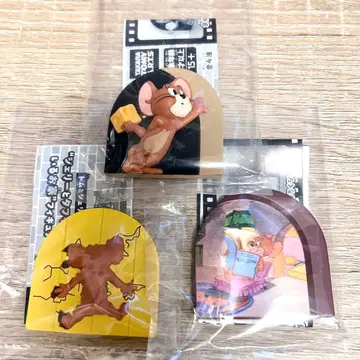 [ 캡슐 토이 ] 톰과 제리 제리와 태피가 있는 집 피규어