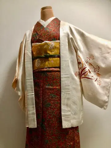 크리스마스 코디 2 꽃무늬 자수 겉옷과 코몬 순수 실크 앤티크 세트