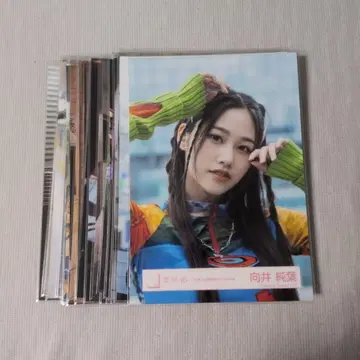 사쿠라자카46 브로마이드 끌어안는 시간은 없어 MV 의상 묶음 판매