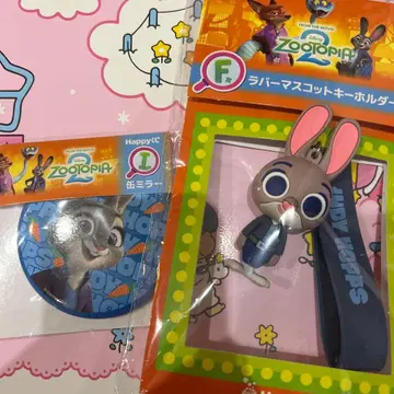 주토피아 해피 복권 러버 마스코트 키링 주디 캔 거울