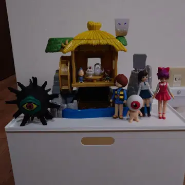 게게게의 키타로 슬라임으로 놀지 마! DX 게게게 하우스 기타 피규어