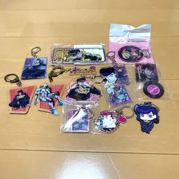 죠죠 히가시카타 죠스케 아크릴 키링 묶음 판매