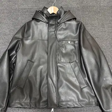 ZARA 블랙 가죽 자켓 M