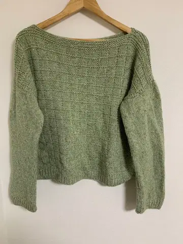 구제 의류 그린 짜임 니트 보트넥