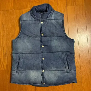 AZUL BY MOUSSY 아줄바이마우지 충전솜 퀼팅 베스트