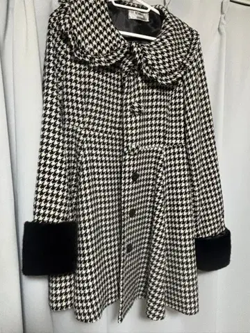 pium 비쥬 카라 Lee 플레어 코트 믹스