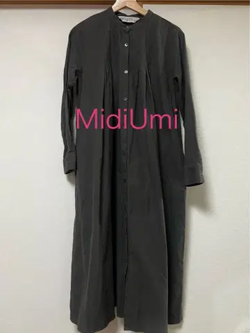 MidiUmi A라인 밴드 카라 셔츠 원피스 차콜