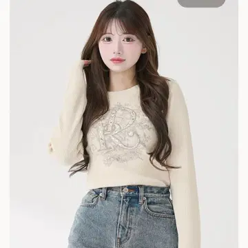 Darich DR 비쥬 플라워 리브 니트탑 WHT