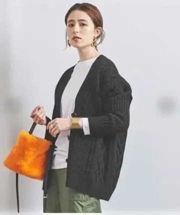 UNITED ARROWS UWSC 케이블 V넥 가디건