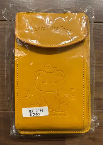 [ 미사용 ] 개구리 피클스 지갑 기능 포함 스마트폰 숄더 해님