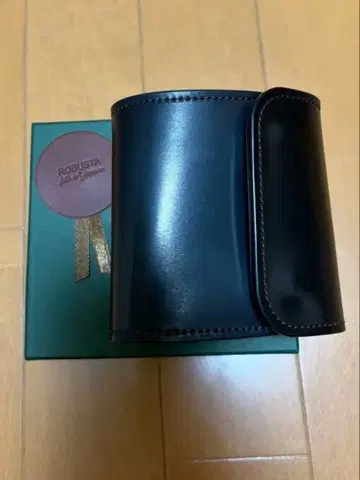 로브스타 가죽 락 호윈 쉘 코도반 블랙