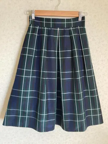 [매킨토시 철학] 종아리 기장 스커트