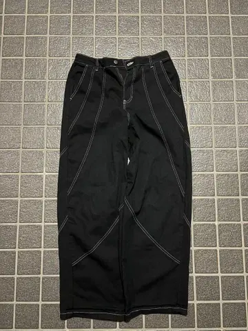 스티치 배기 데님