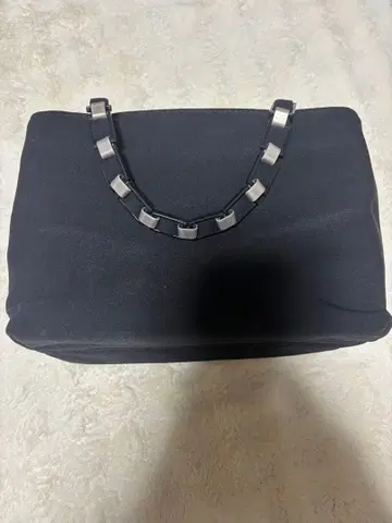 페라가모 블랙 핸드백