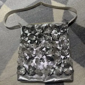 TOKYO BOPPER 도쿄 보퍼 꽃 모티브 숄더 실버 백