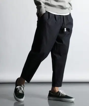 미사용 새상품 [ 정가 12,100엔 ] 테이퍼드 이지 와이드 팬츠