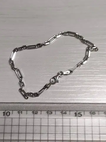 실버 925 변칙 컷 팥 체인 팔찌 19.5cm 폭 3.5mm 4.5g