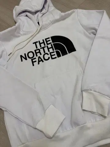THE NORTH FACE 화이트 후드티