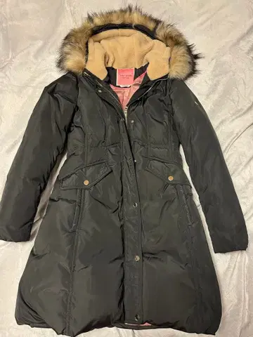 케이트 스페이드 퍼 후드 블랙 다운 자켓