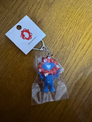 미야쿠미야쿠 키링