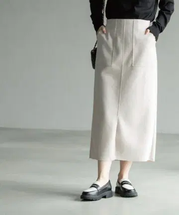 [택 포함 미사용] 울 라이크 타이트 스커트 M 사이즈