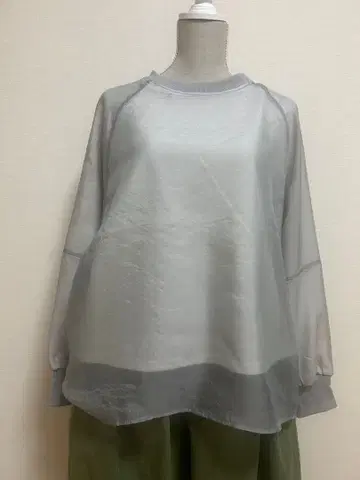 Sans Souci 34+ 오간자 레이어드 볼륨 소매 풀오버