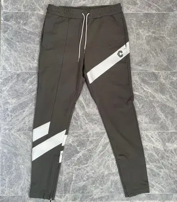 [ 미사용 새상품 완판템 ] CRONOS 크로노스 조거 팬츠 차콜 그레이