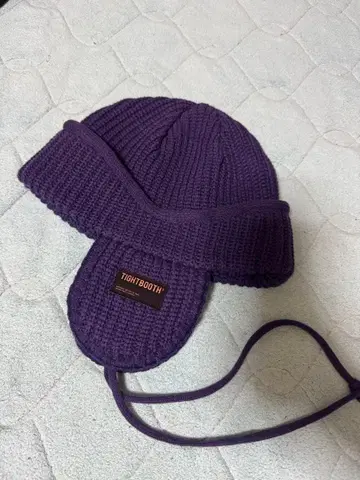 TIGHTBOOTH 퍼플 니트 모자 귀도리 포함