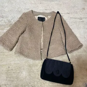 UNTITLED 베이지 볼레로