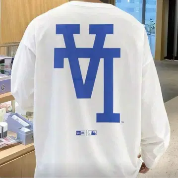 화이트 L 백 프린트 T셔츠