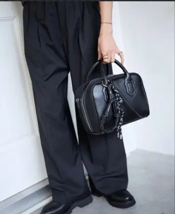 J.S. 구매 VARNY PICADILLY MEDIUM 참 포함