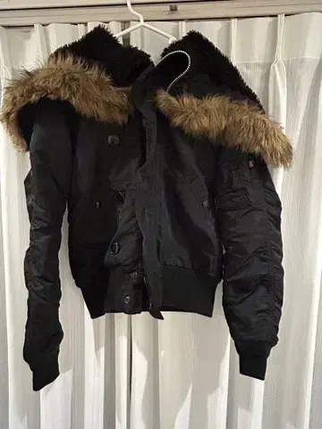 블랙 n2-b 플라이트 자켓 퍼 포함